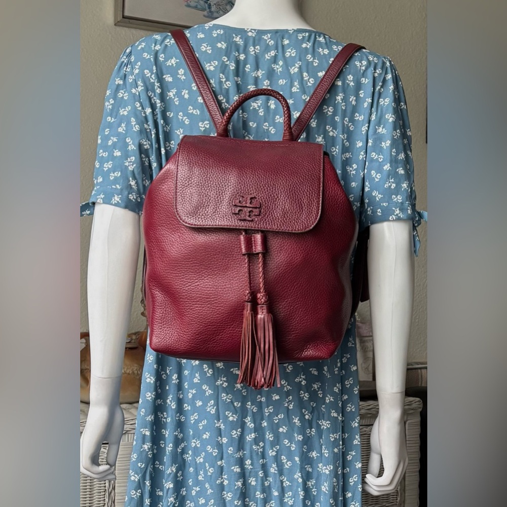 Tory Burch Convertible Burgundy Backpack Bag Pebble Grain Leather 11.5x 9”x 5.5”